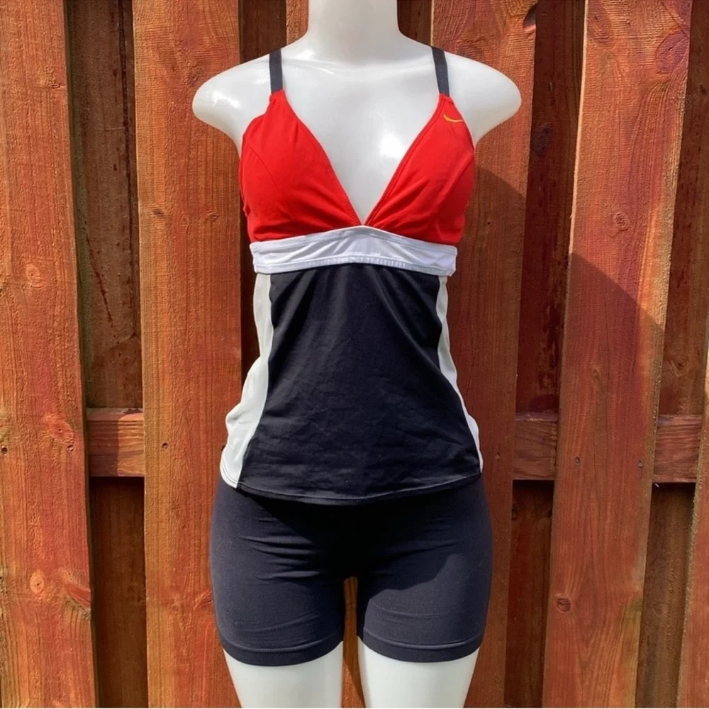 Nike Vintage Fit Dry Colorblock Plunge Built In Shelf Bra Tank Top Size 6 S